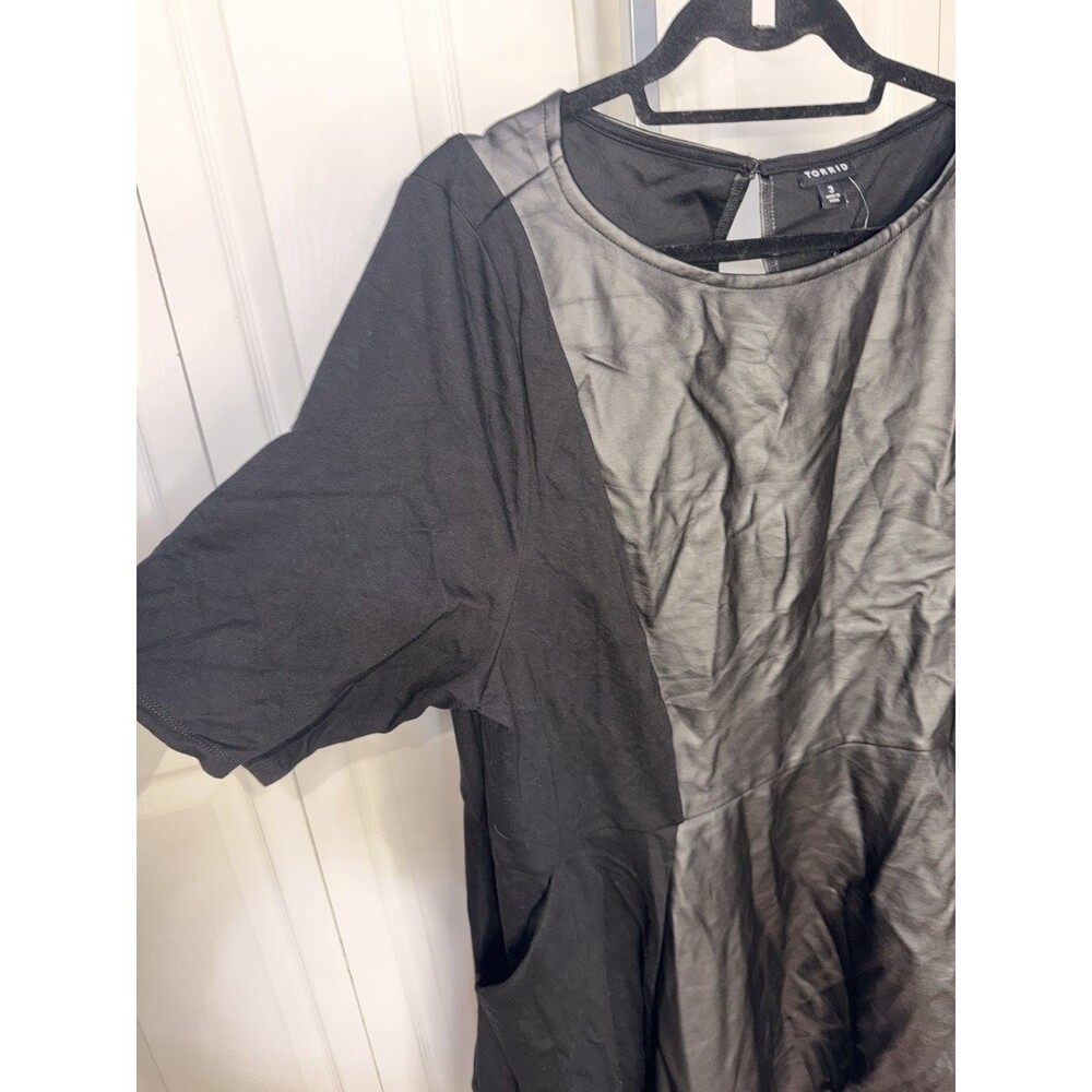 NWT Torrid Faux Leather Black Fit-to-flare Dress Size 3x - Picture 3 of 8